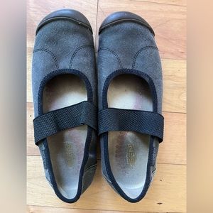 Keens Sienna Mary Jane Style Shoes/Sandals - 7.5